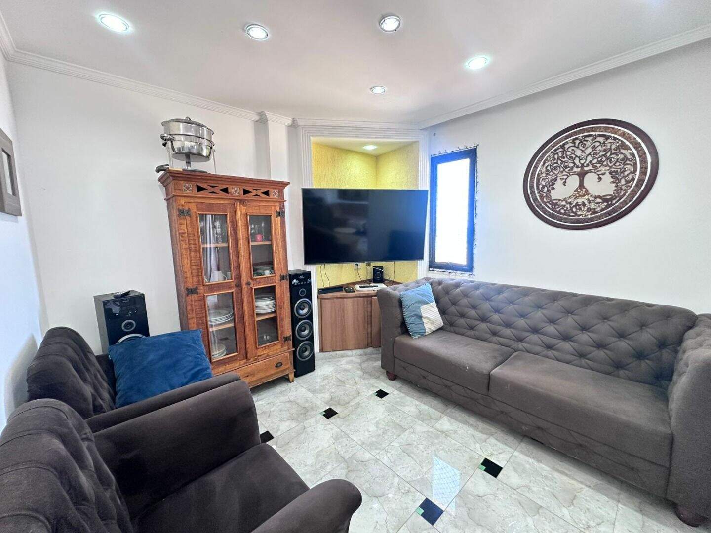 Apartamento à venda no Tupi: 