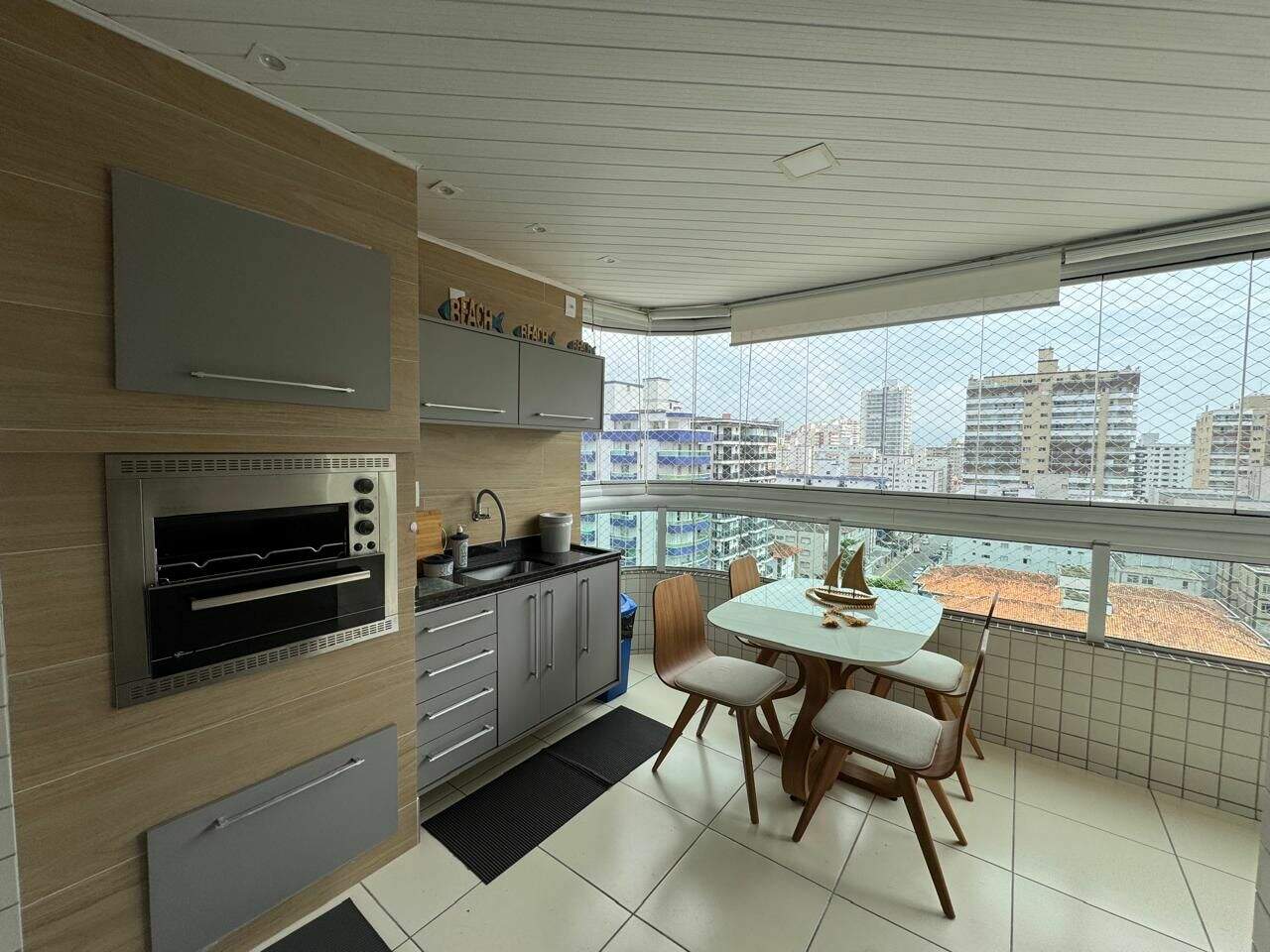 Apartamento à venda no Guilhermina: 