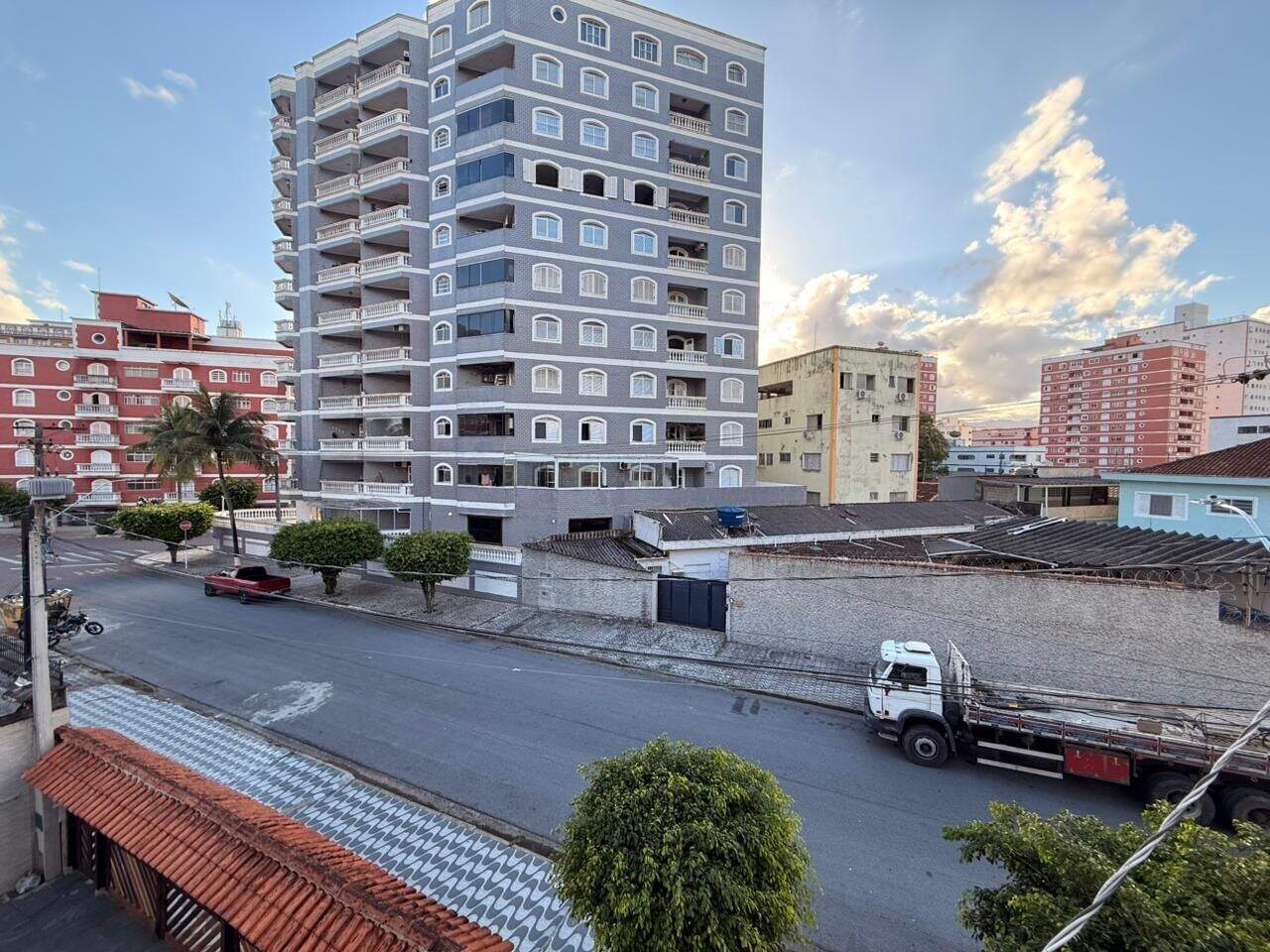 Apartamento à venda no Tupi: 