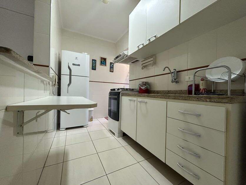 Apartamento à venda no Canto do Forte: 