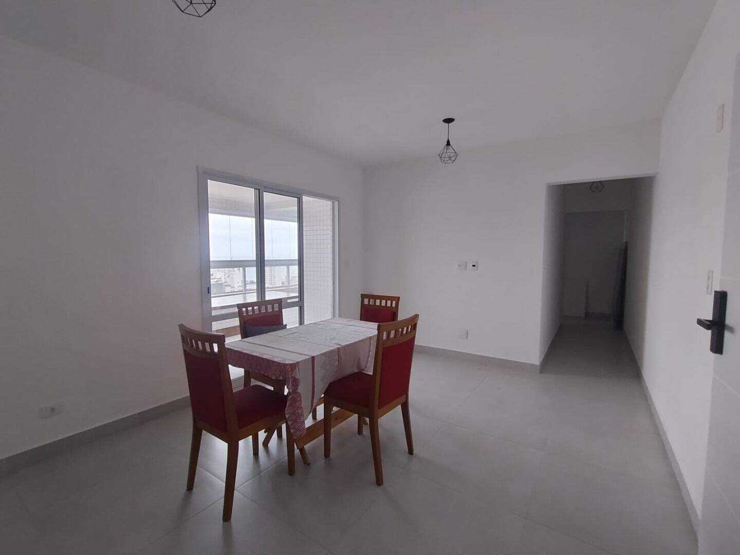 Apartamento à venda no Canto do Forte: 
