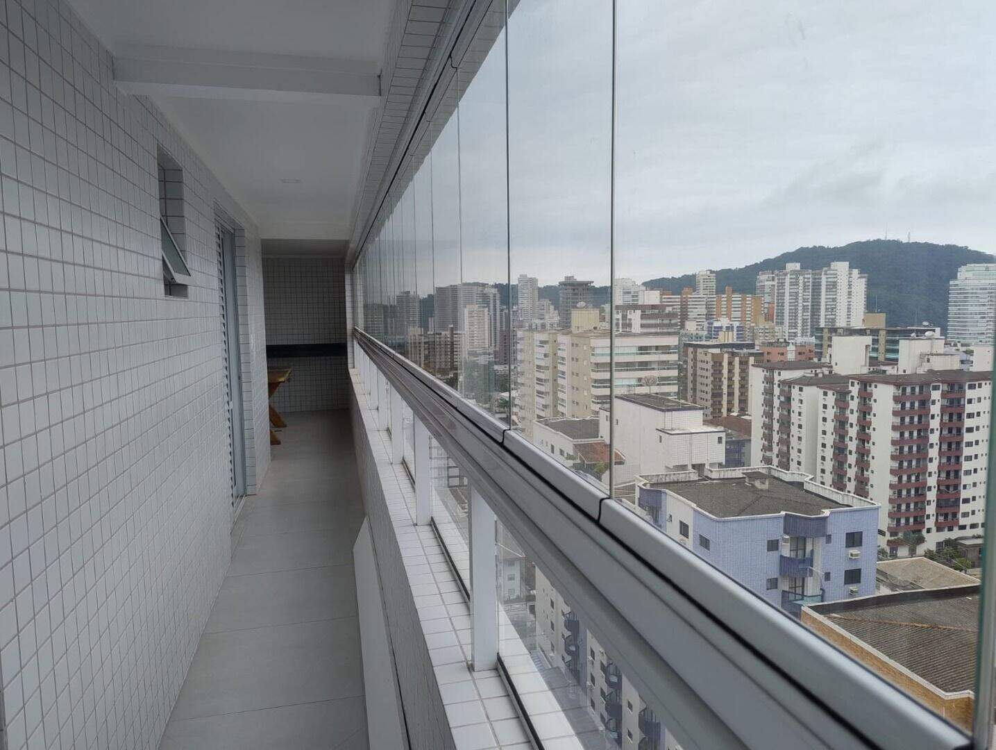 Apartamento à venda no Canto do Forte: 