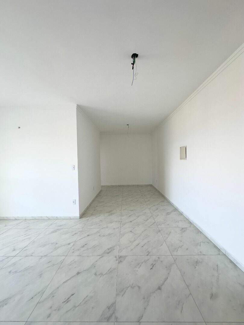 Apartamento à venda no Mirim: 