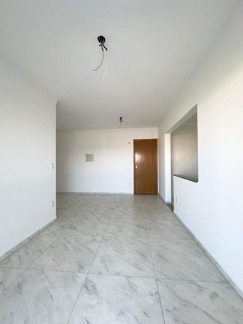 Apartamento à venda no Mirim: 