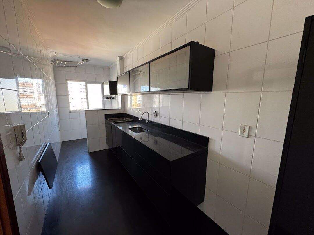 Apartamento à venda no Guilhermina: 