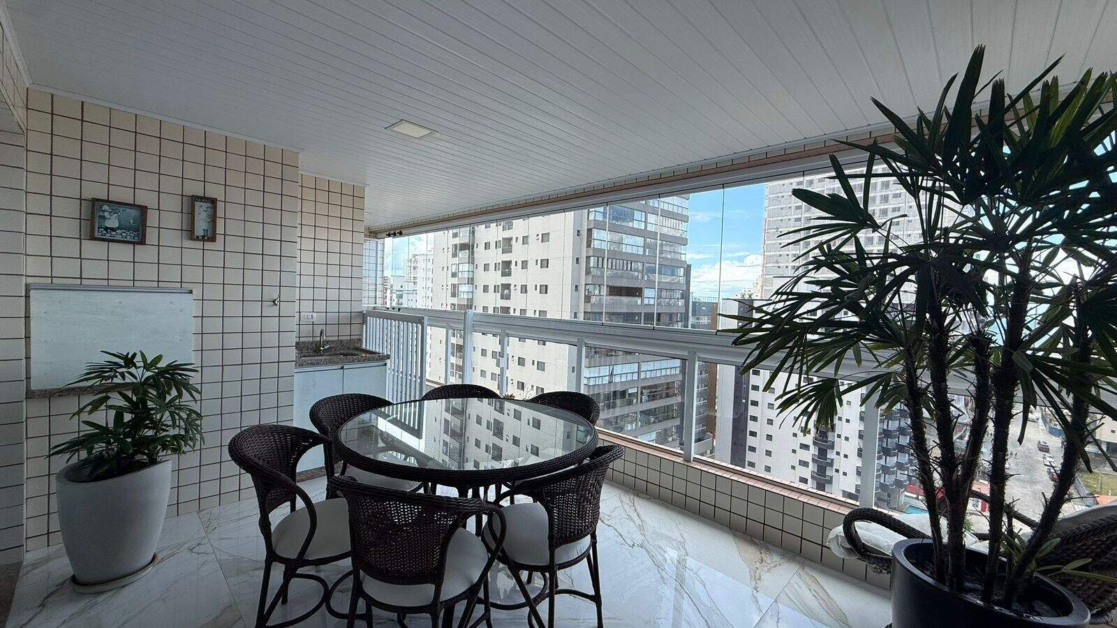 Apartamento à venda no Guilhermina: 