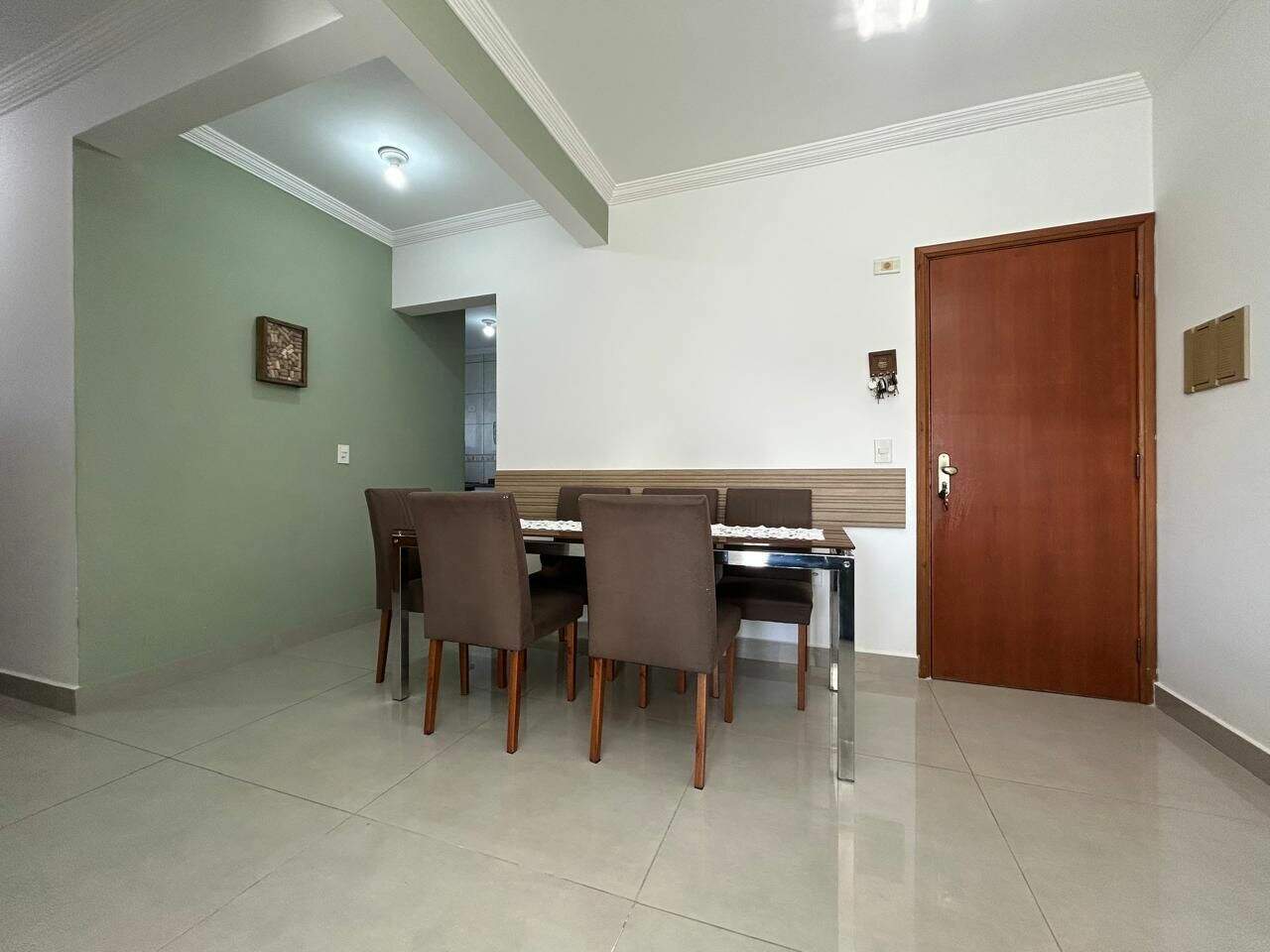 Apartamento à venda no Canto do Forte: 