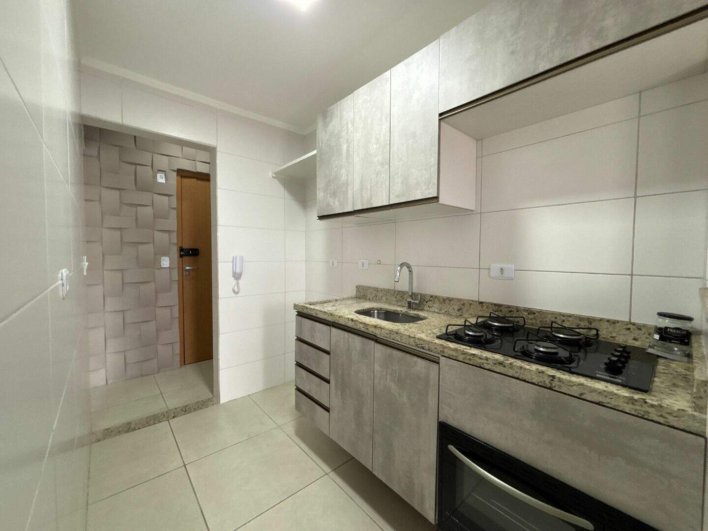 Apartamento à venda no Ocian: 