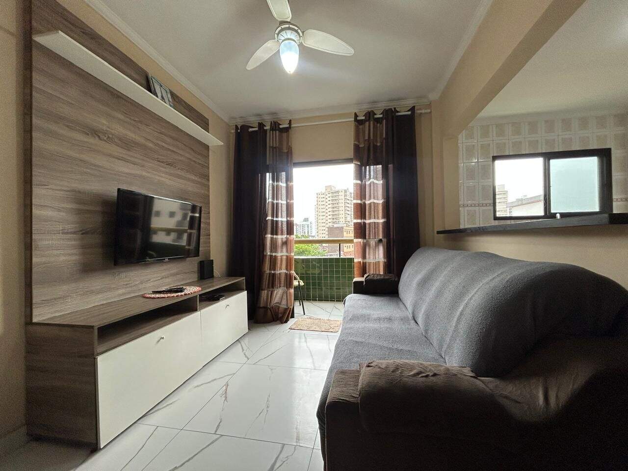 Apartamento à venda no Tupi: 