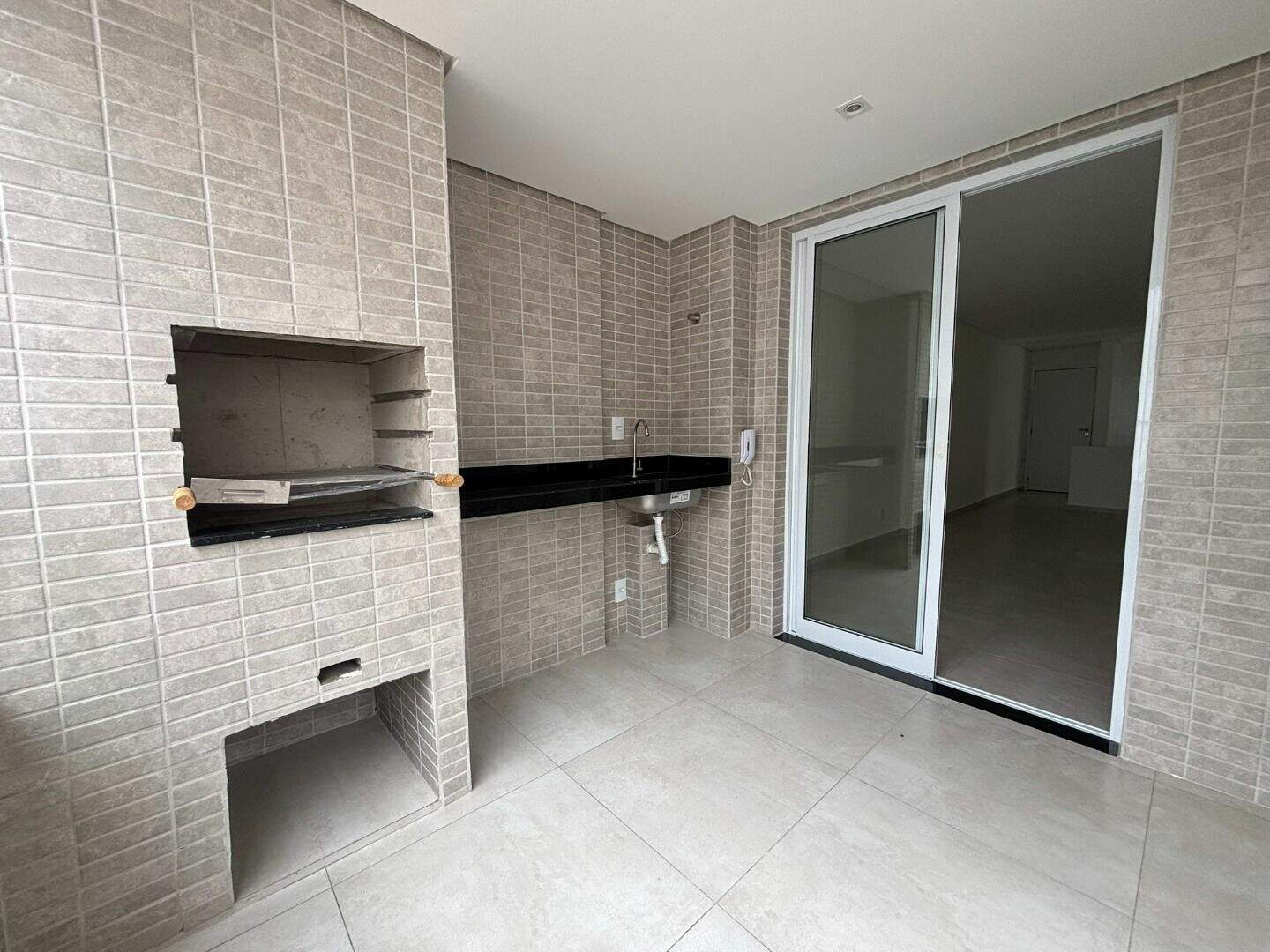 Apartamento à venda no Guilhermina: 