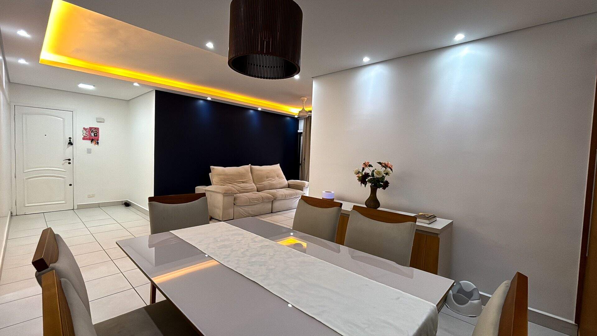 Apartamento à venda no Tupi: 
