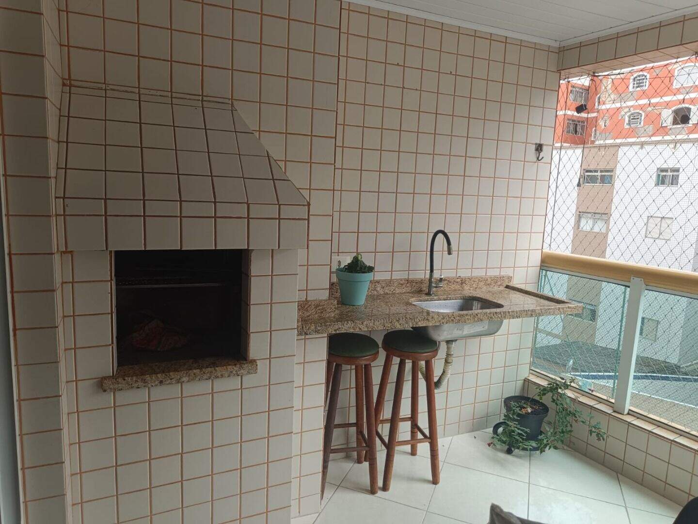 Apartamento à venda no Tupi: 