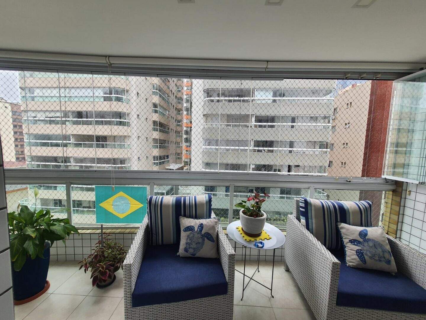 Apartamento à venda no Canto do Forte: 