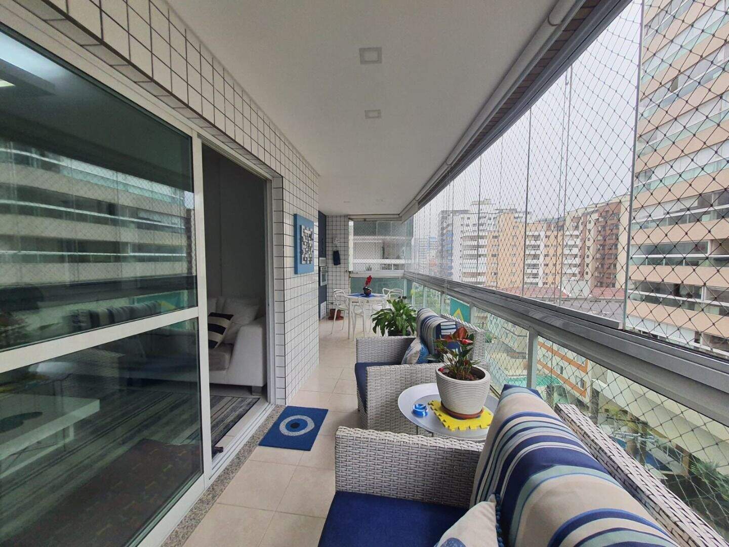 Apartamento à venda no Canto do Forte: 