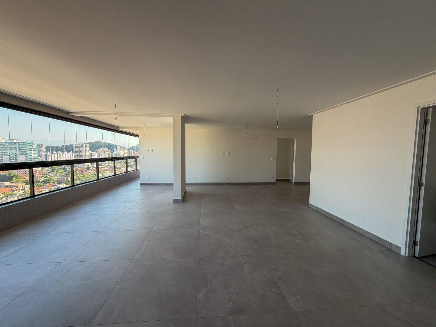 Apartamento à venda no Canto do Forte: 