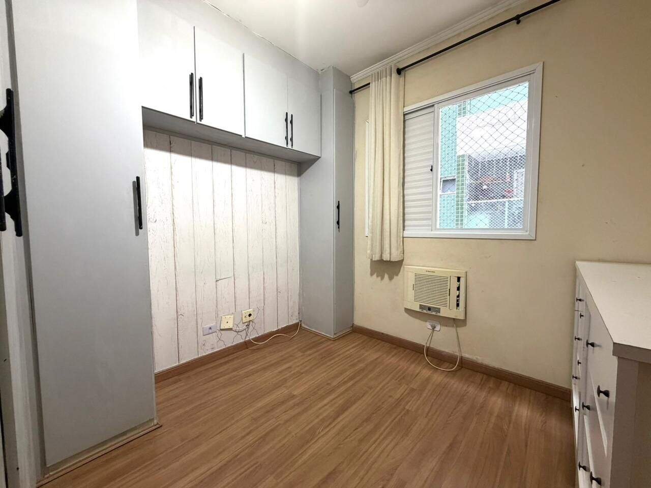 Apartamento à venda no Canto do Forte: 