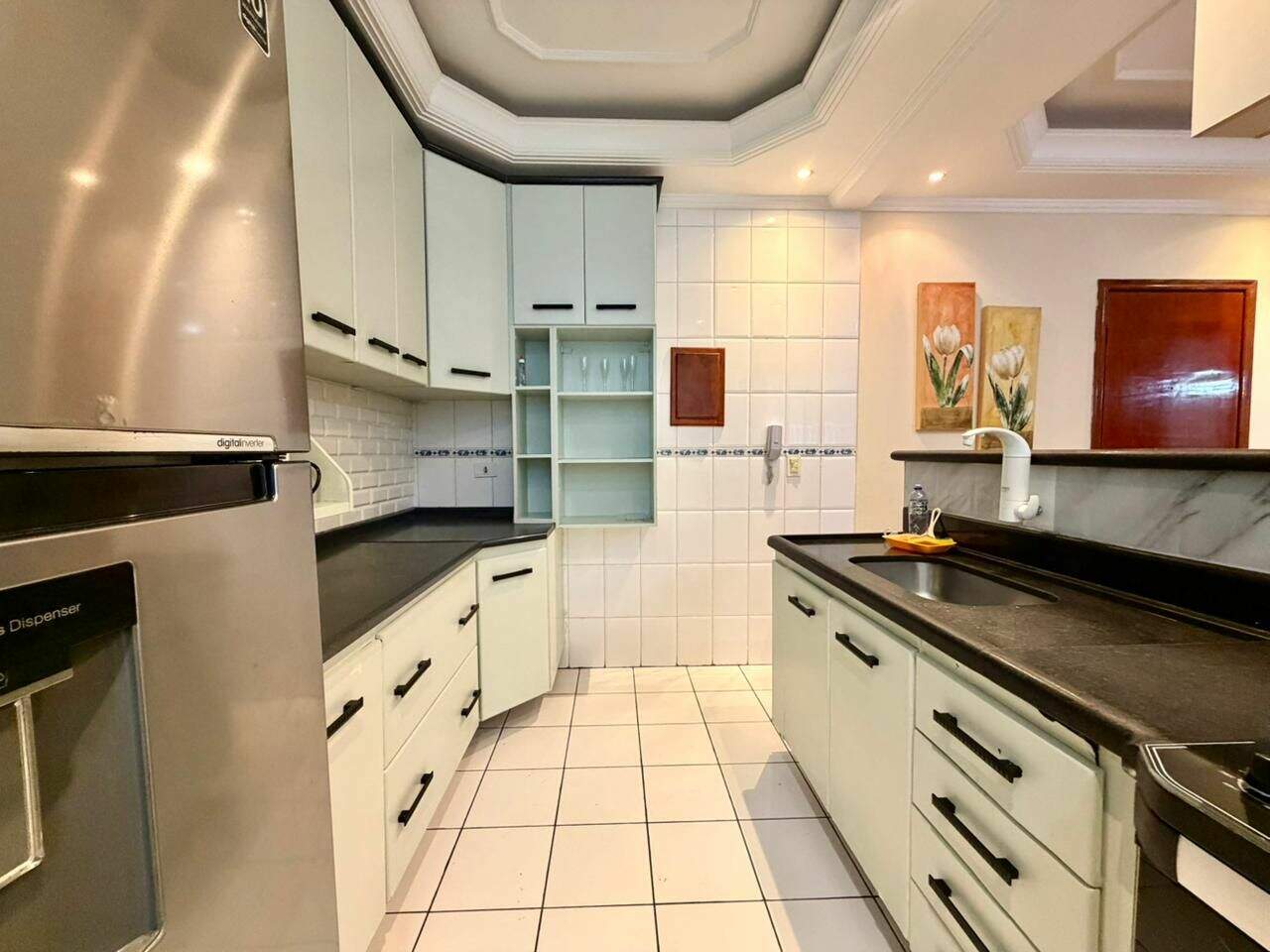 Apartamento à venda no Canto do Forte: 