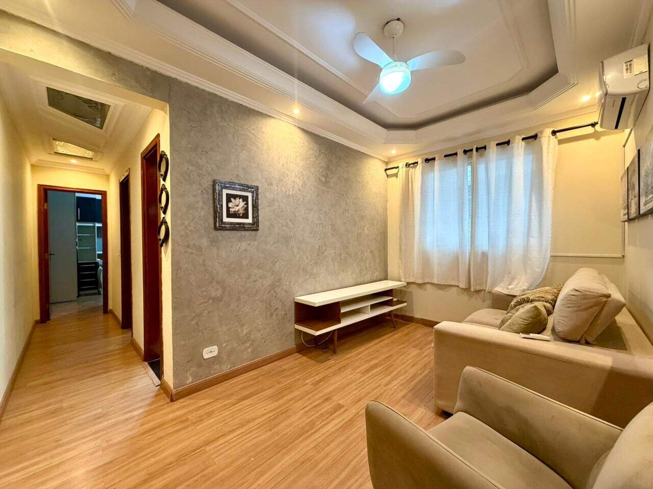 Apartamento à venda no Canto do Forte: 