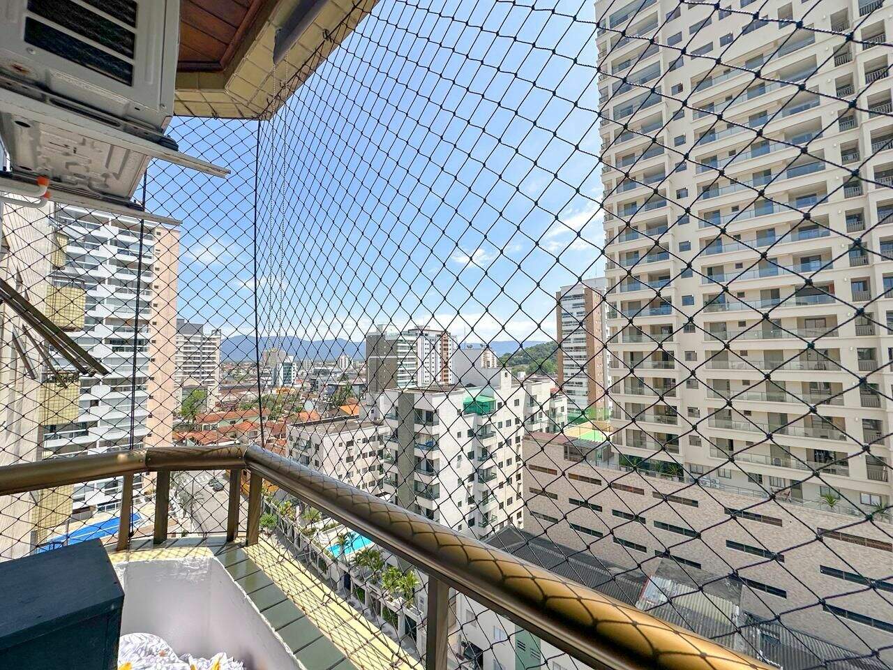 Apartamento à venda no Canto do Forte: 