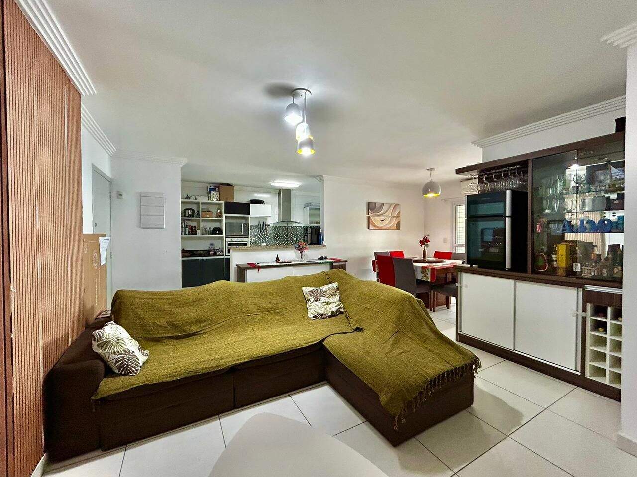 Apartamento à venda no Aviação: 