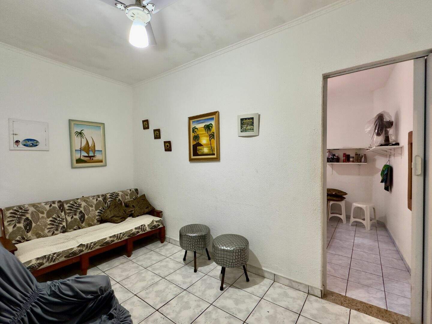 Apartamento à venda no Tupi: 