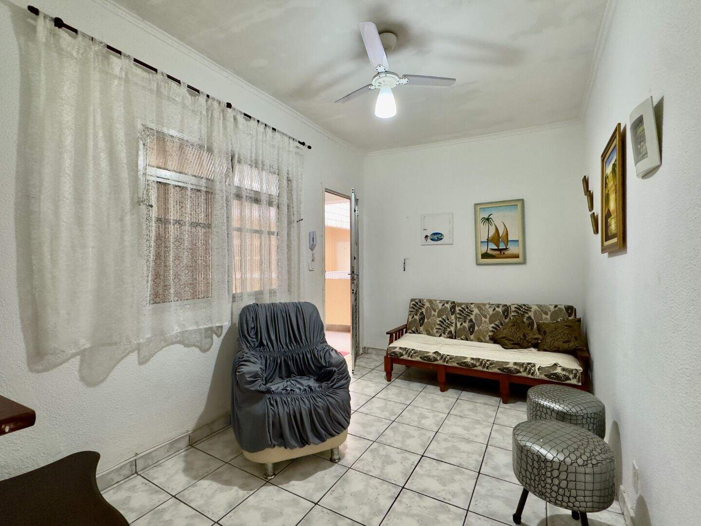 Apartamento à venda no Tupi: 