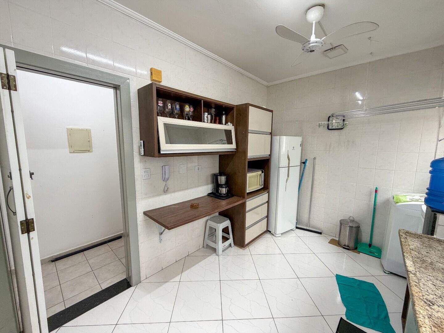 Apartamento à venda no Canto do Forte: 