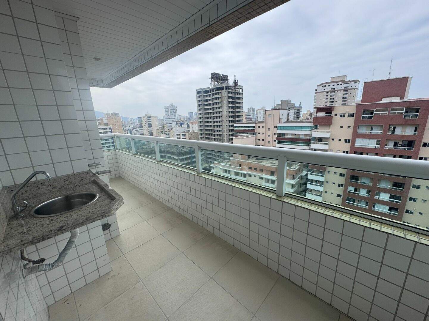 Apartamento à venda no Guilhermina: 