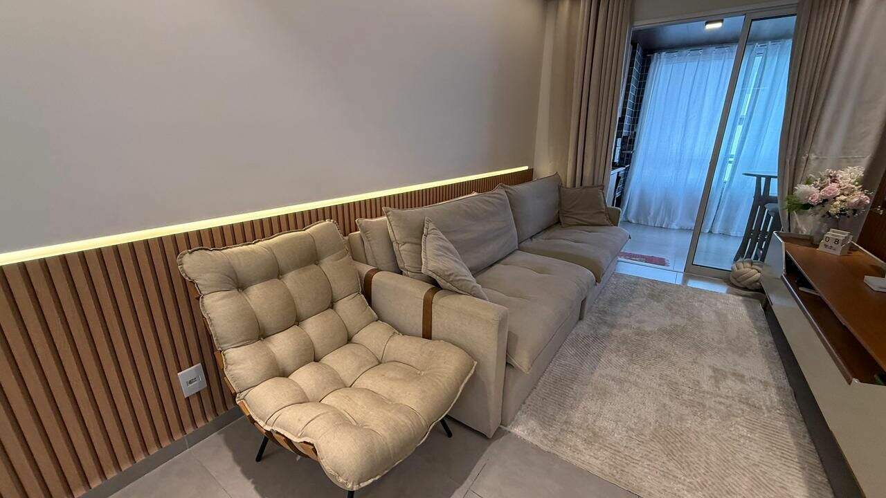 Apartamento à venda no Canto do Forte: 