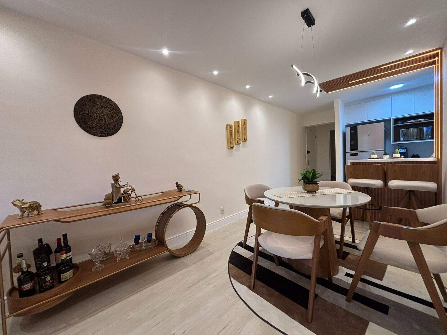 Apartamento à venda no Canto do Forte: 