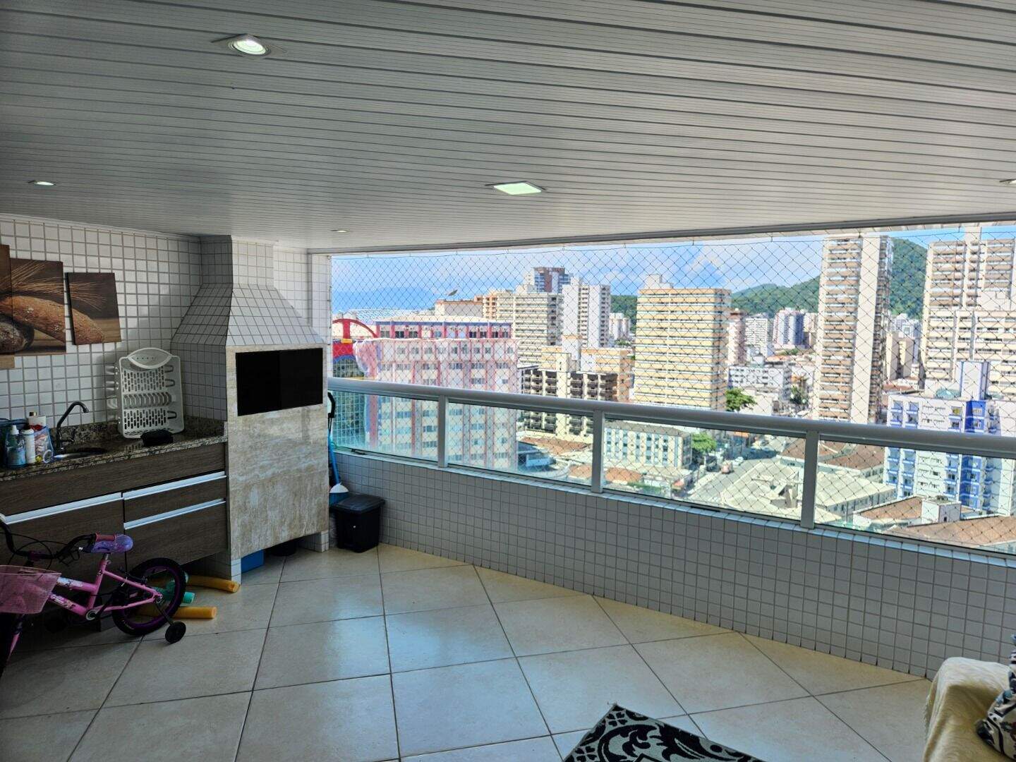 Apartamento à venda no Guilhermina: 