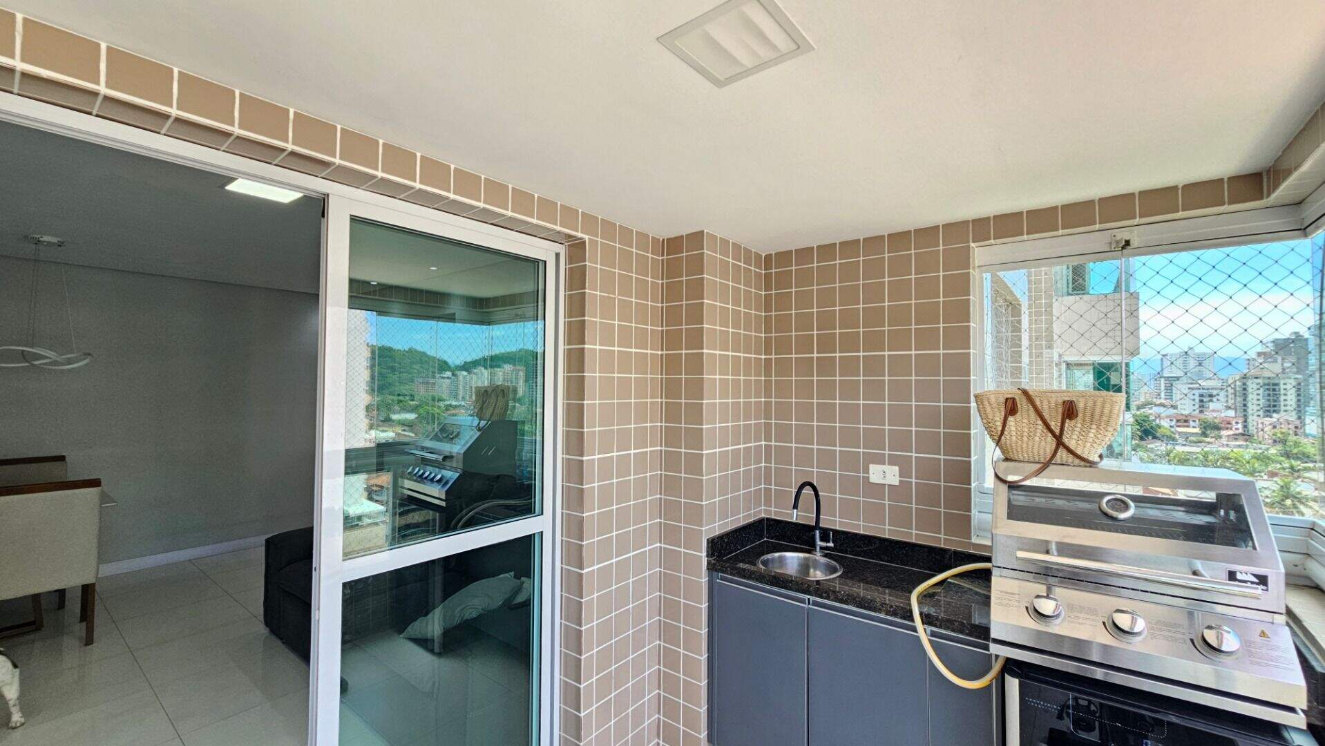 Apartamento à venda no Canto do Forte: 