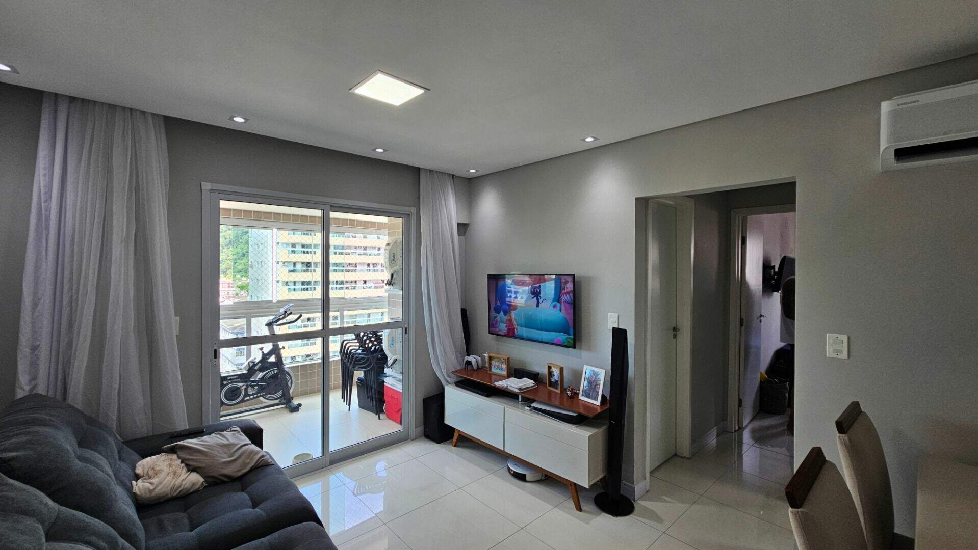 Apartamento à venda no Canto do Forte: 