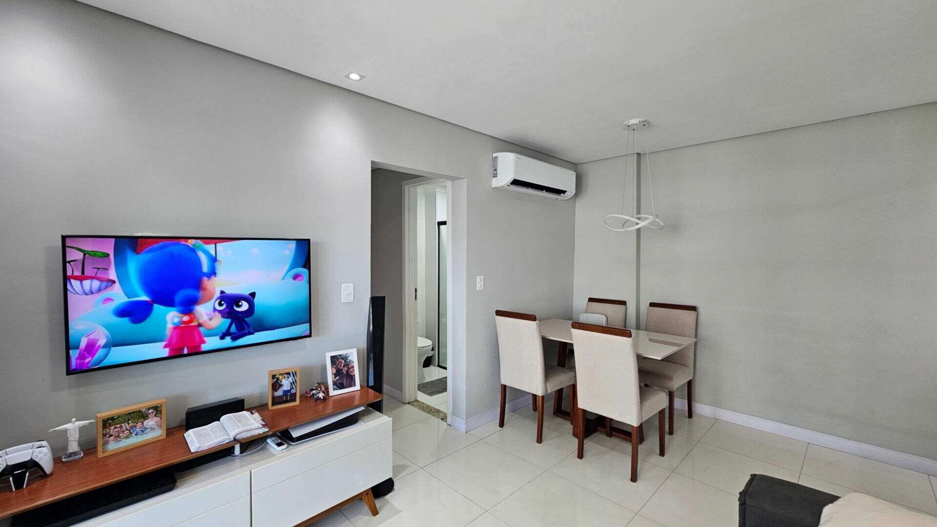Apartamento à venda no Canto do Forte: 