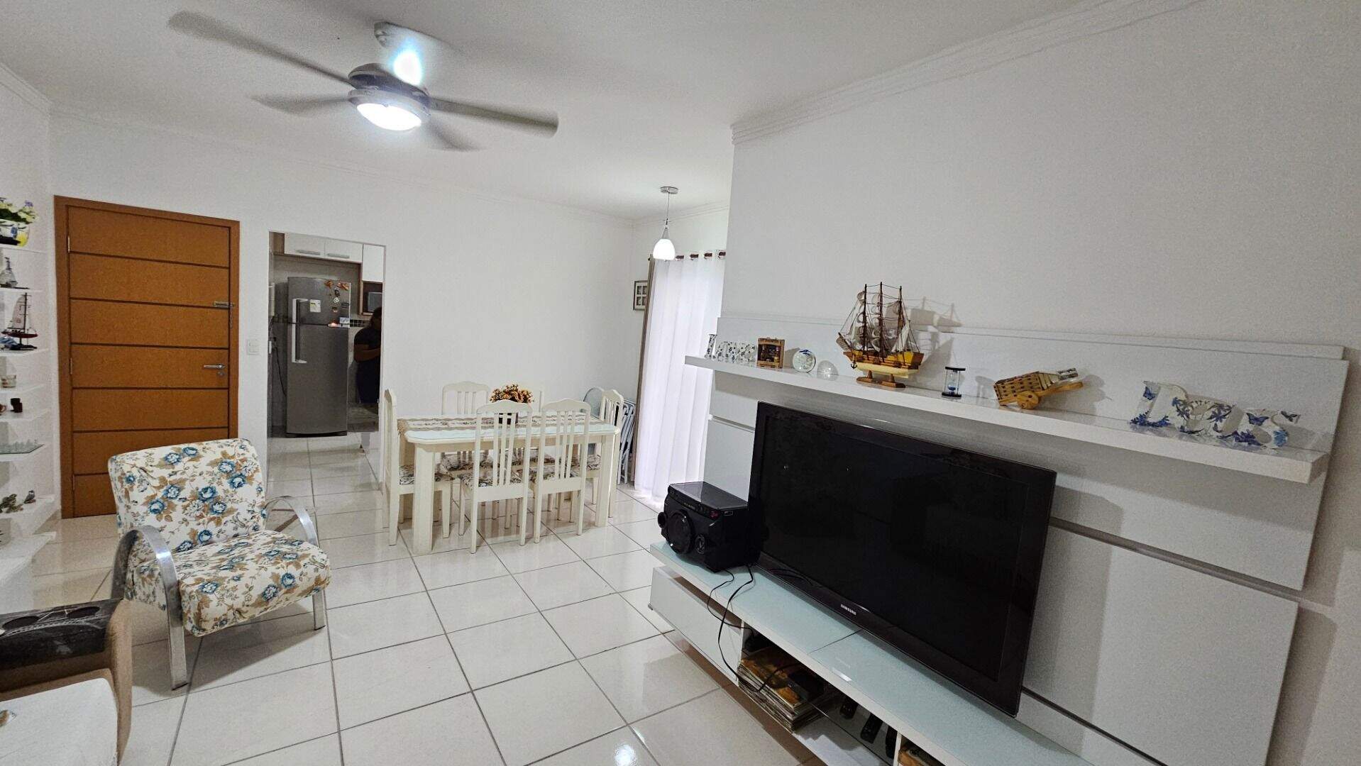 Apartamento à venda no Canto do Forte: 