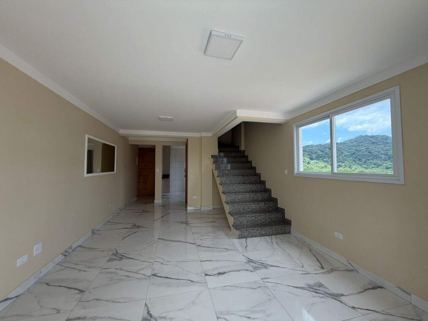 Apartamento Duplex à venda no Canto do Forte: 