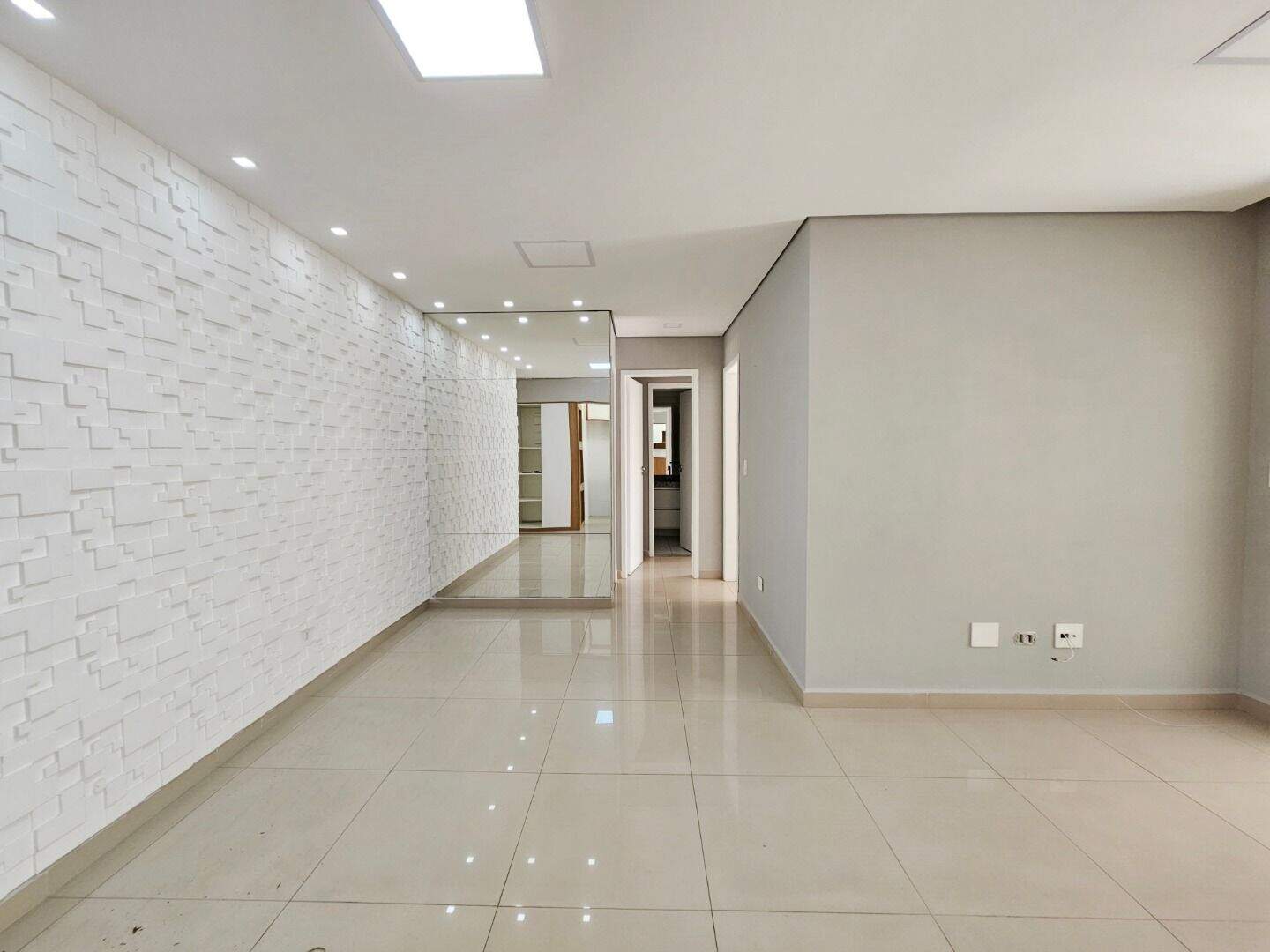 Apartamento à venda no Guilhermina: 