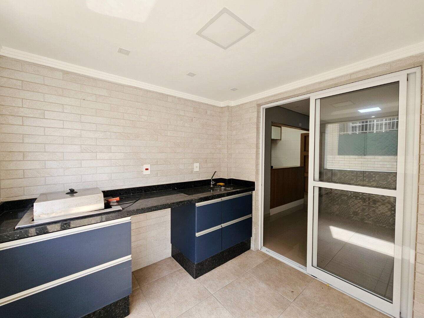 Apartamento à venda no Guilhermina: 