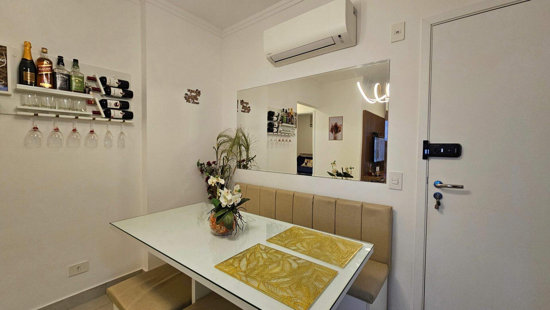 Apartamento à venda no Canto do Forte: 