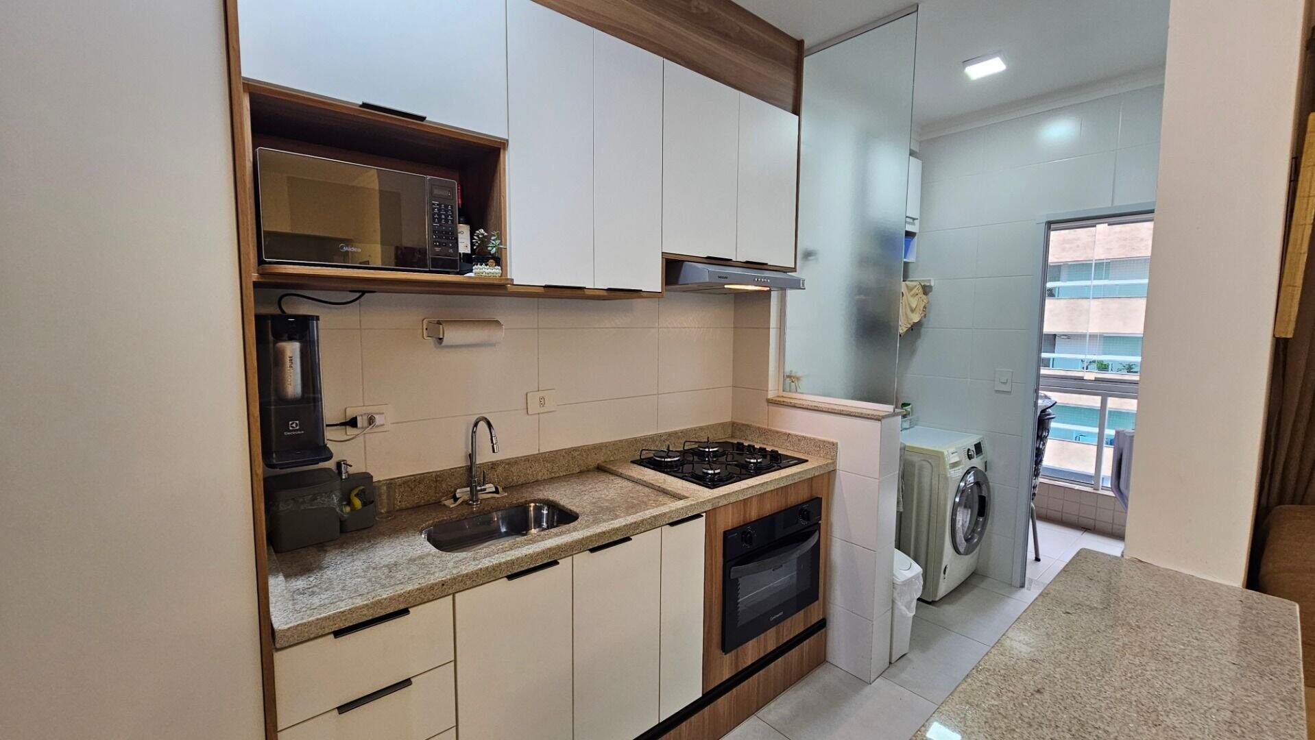 Apartamento à venda no Canto do Forte: 