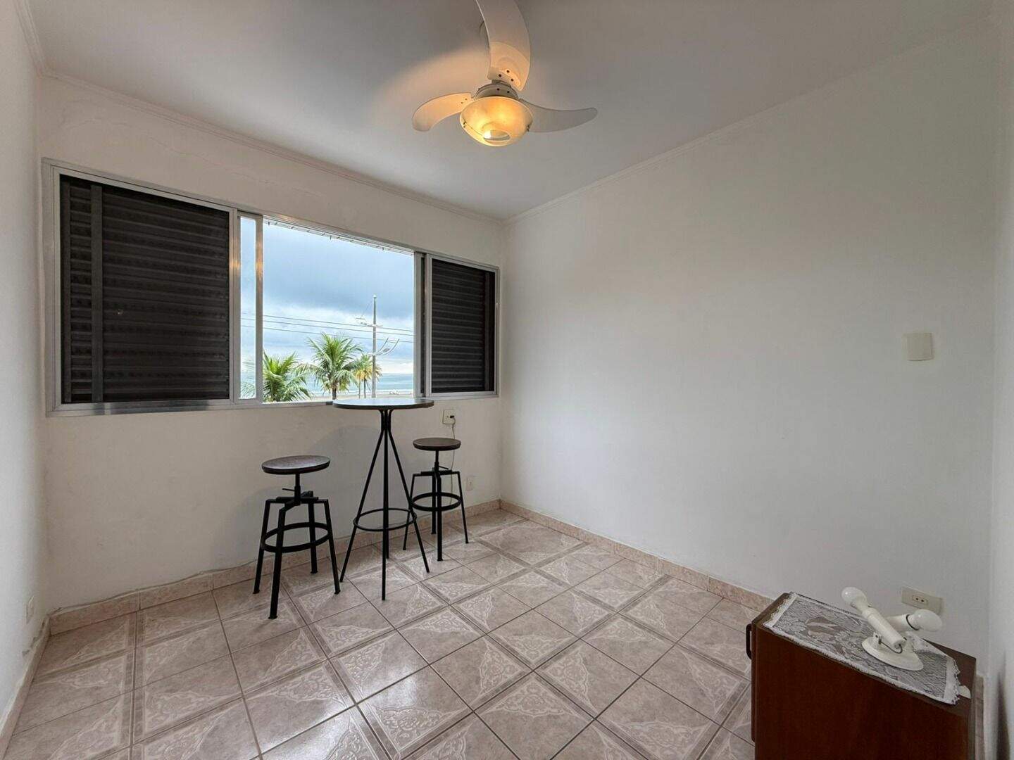 Apartamento à venda no Canto do Forte: 