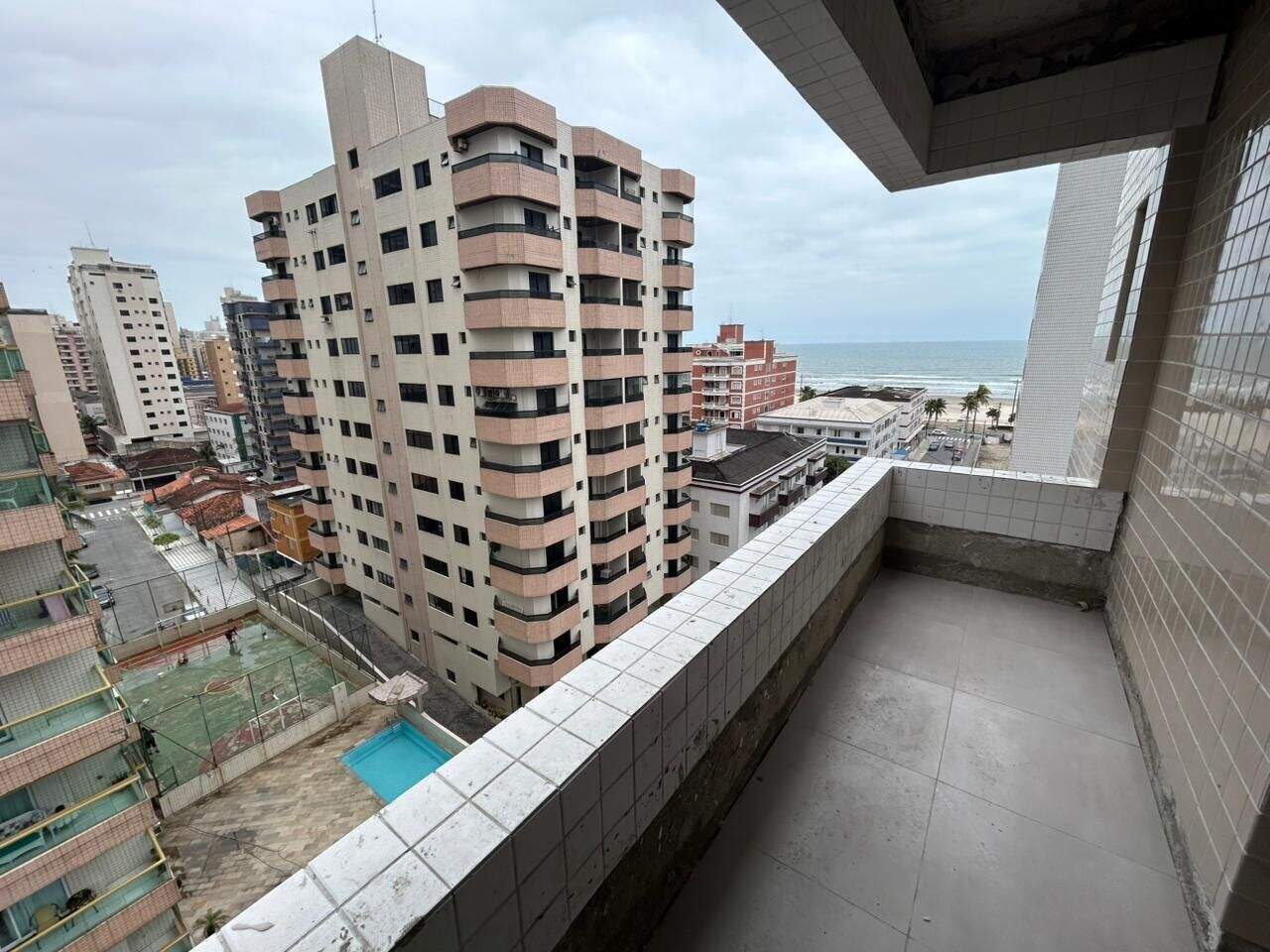 Apartamento à venda no Tupi: 