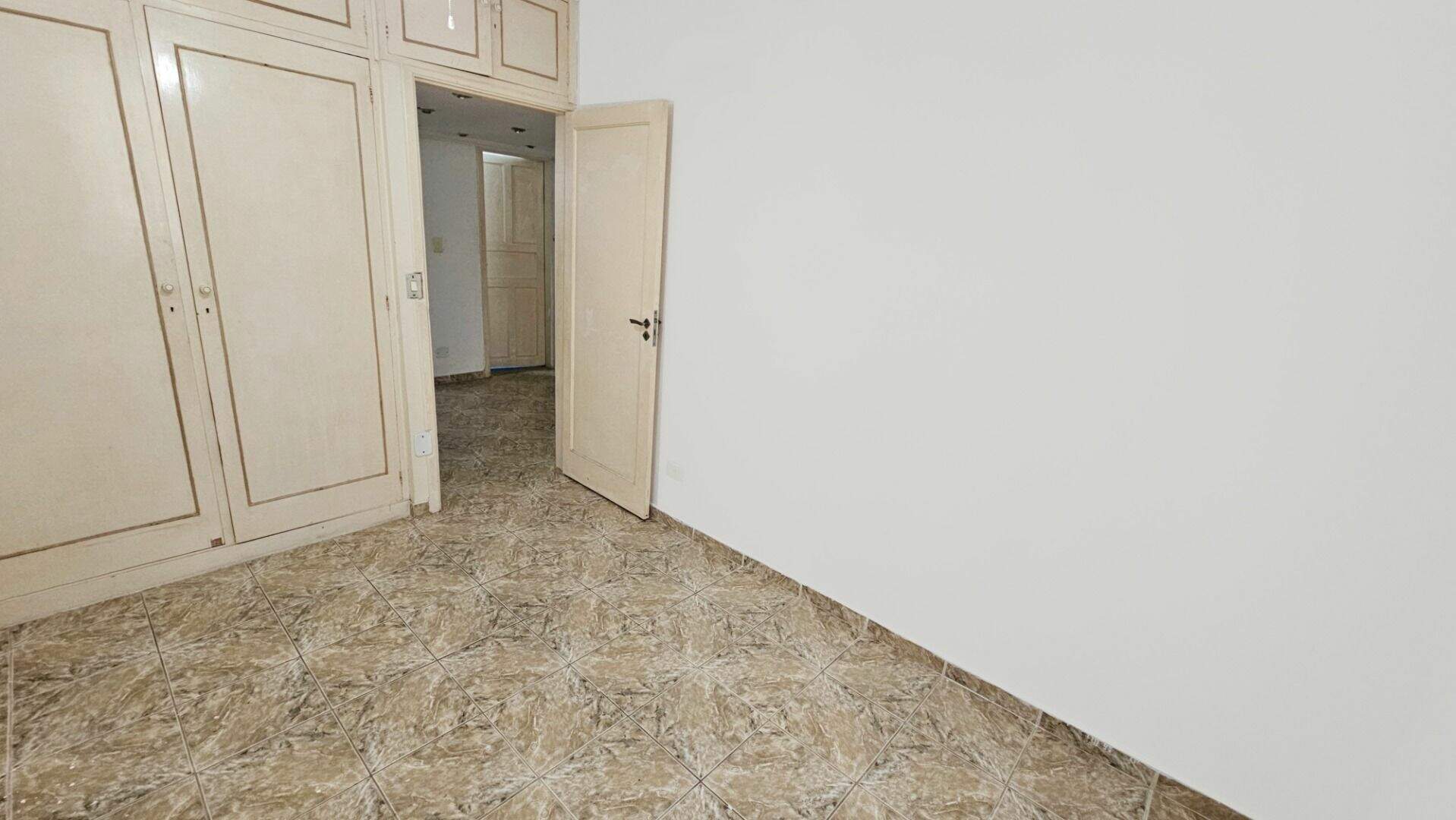 Apartamento à venda no Canto do Forte: 