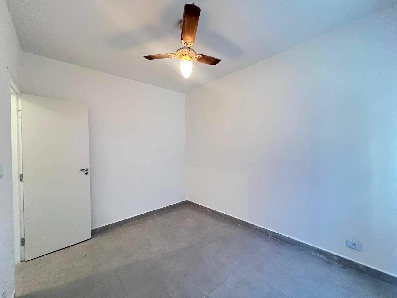 Apartamento à venda no Vilamar: 