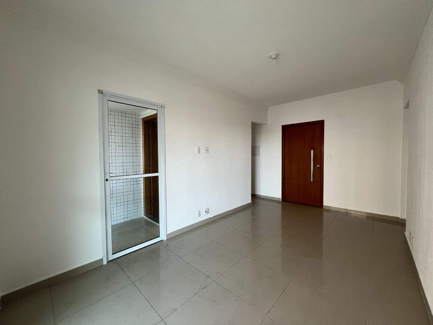 Apartamento à venda no Tupi: 