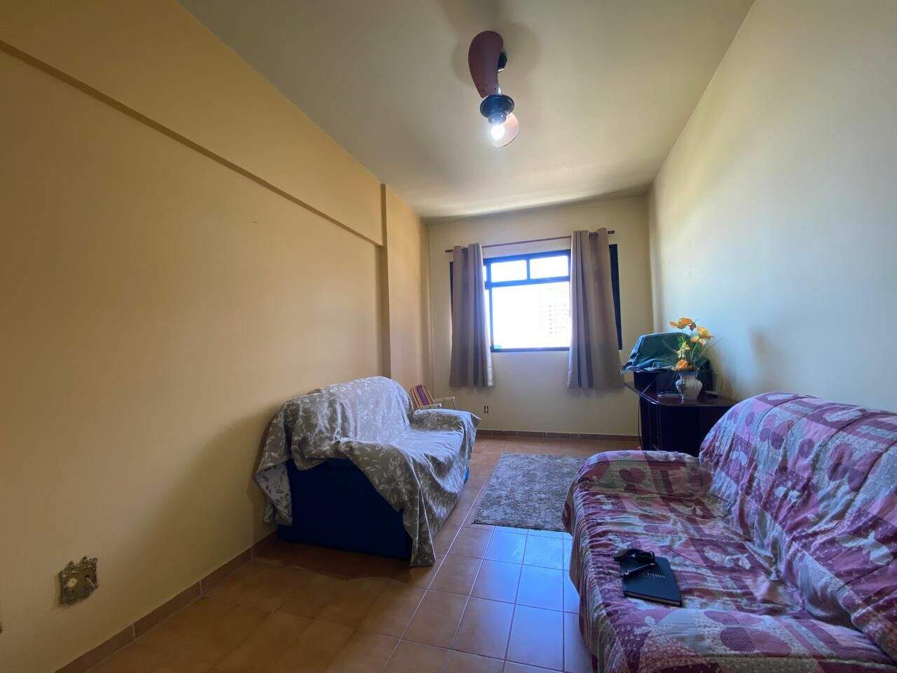 Apartamento à venda no Tupi: 