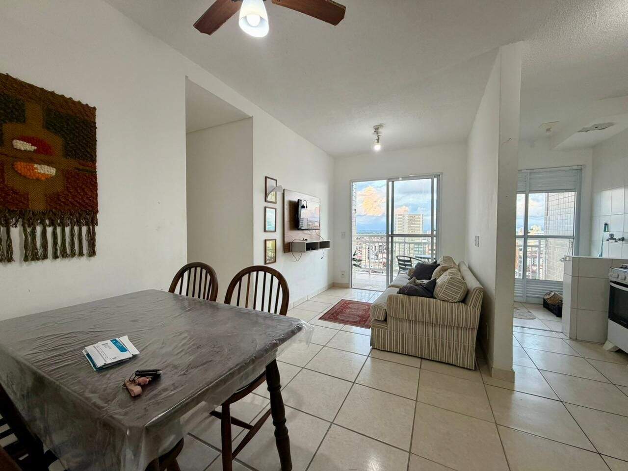 Apartamento à venda no Ocian: 