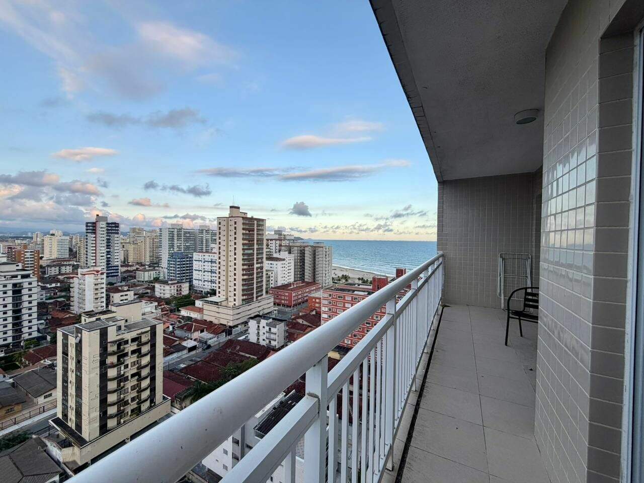 Apartamento à venda no Ocian: 