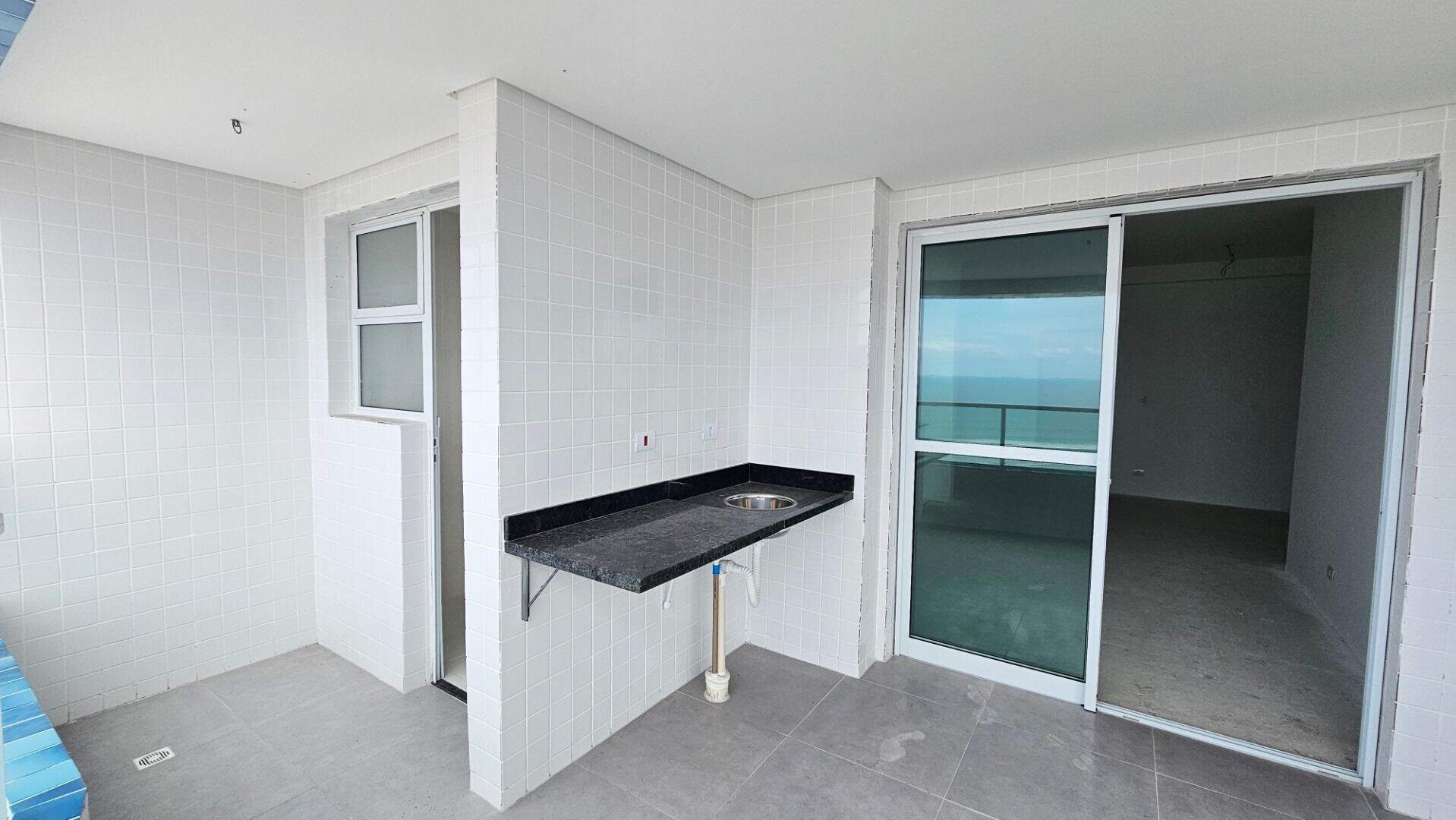 Apartamento à venda no Ocian: 