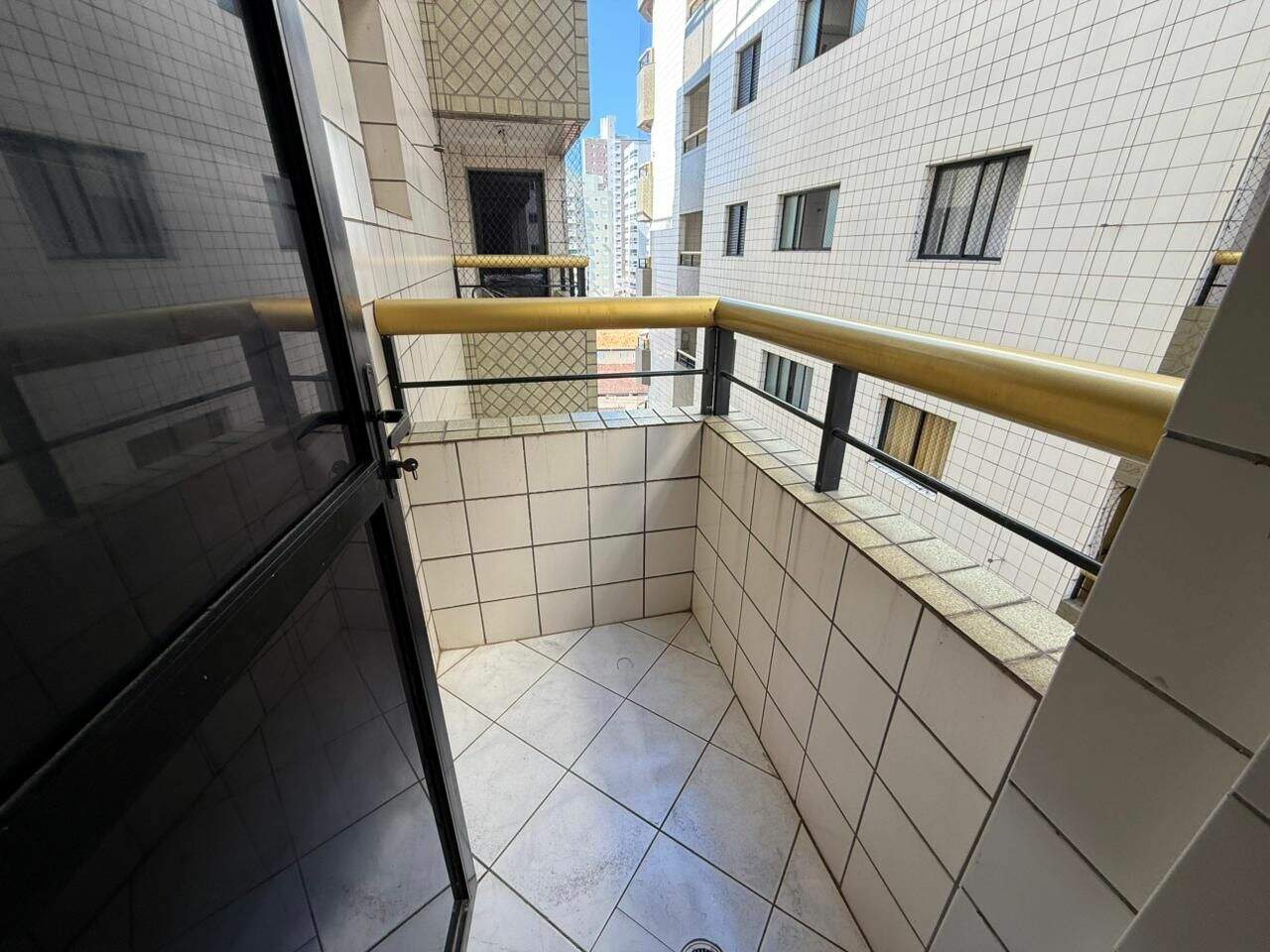 Apartamento à venda no Aviação: 